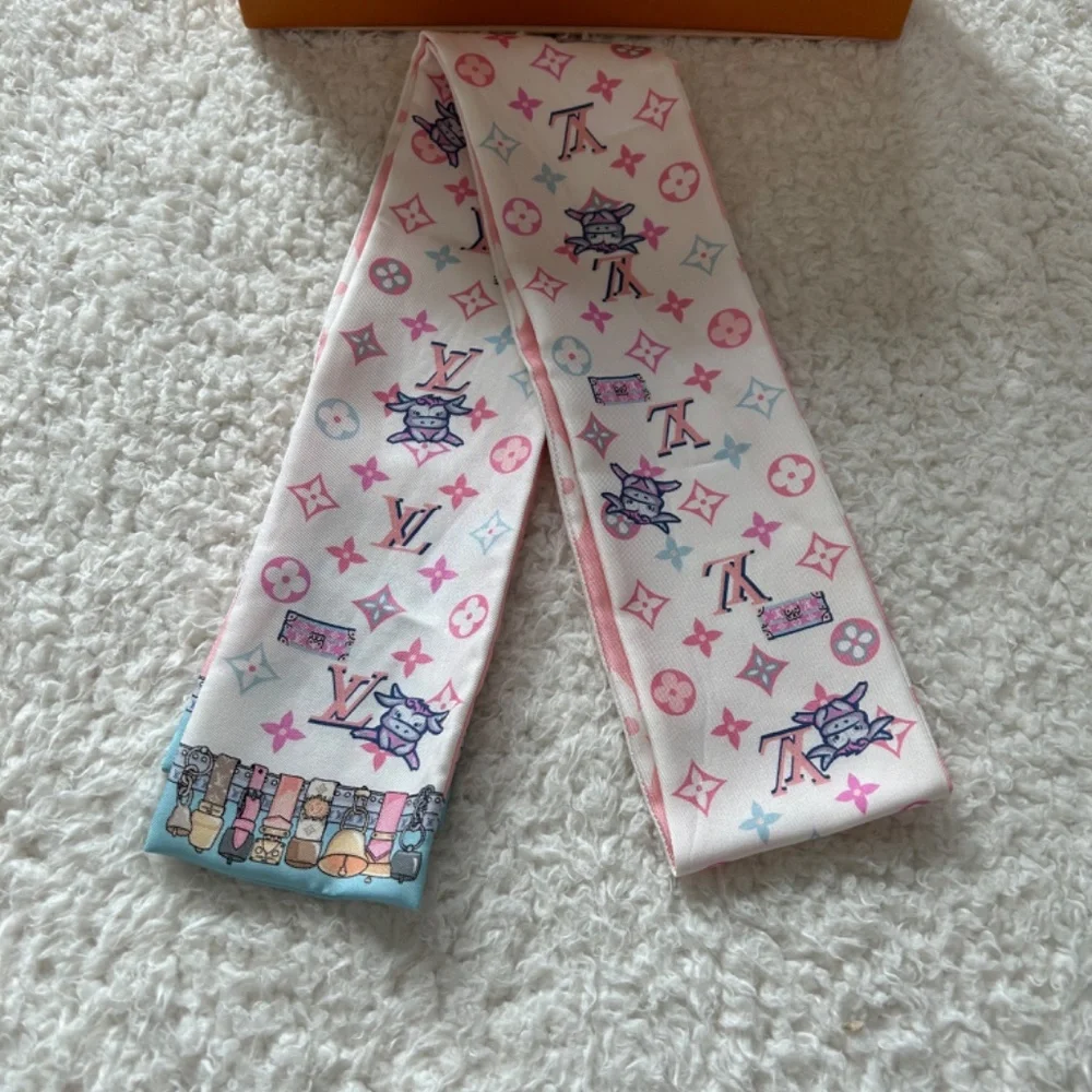LIMITED EDITION LOUIS VUITTON YEAR OF THE OX RODEO BANDEAU - M76670 - Picture 3 of 15